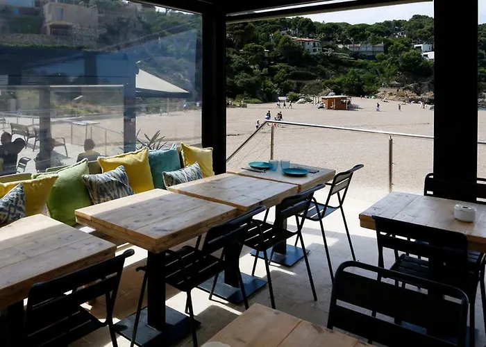 Ses Negres Hotel 2*