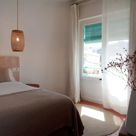 Ses Negres Hotel 2*